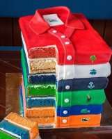 Торт у вигляді сорочки